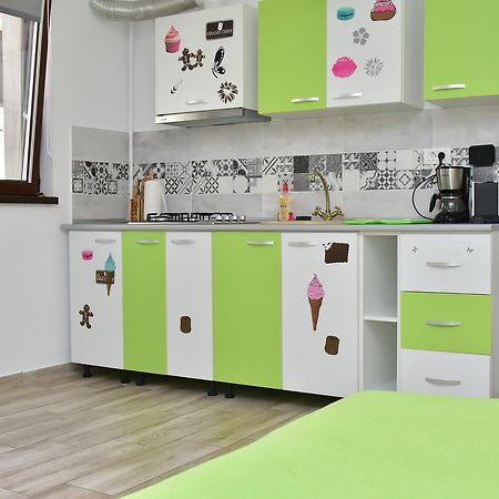 Cazare Fundeni Bucharest Luaran gambar