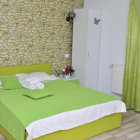 Cazare Fundeni Bucharest Luaran gambar